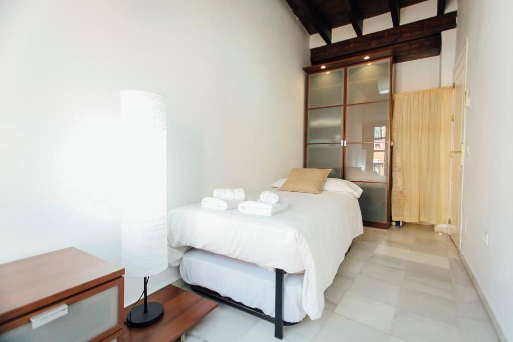 Precioso Apartamento En El Casco Antiguo De Triana เซบีญา ภายนอก รูปภาพ