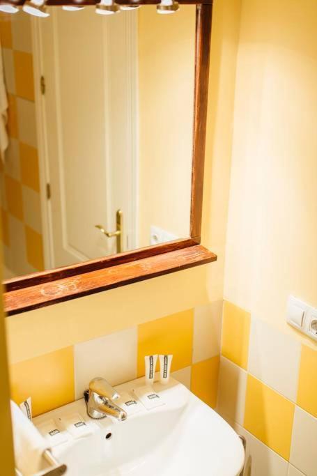 Precioso Apartamento En El Casco Antiguo De Triana เซบีญา ภายนอก รูปภาพ